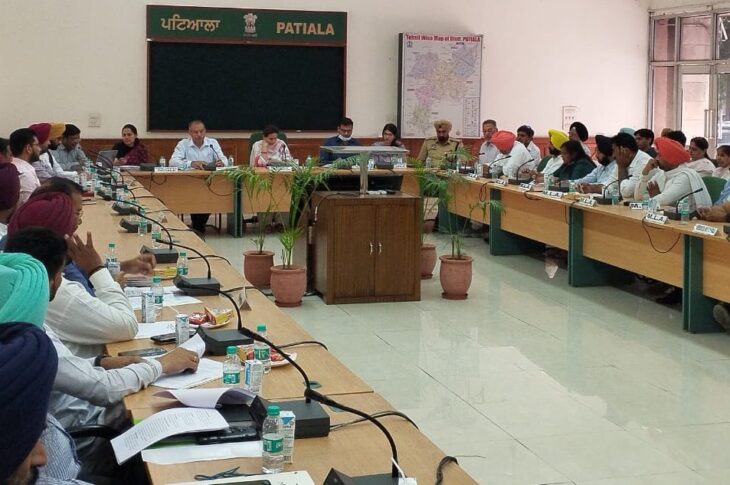 MP Preneet Kaur presides over meeting of DDC& monitoring committee