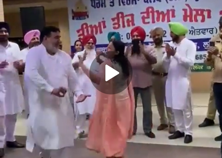 Beautiful Dance by Punjab AAP MLA Ashok Prashar Pappi