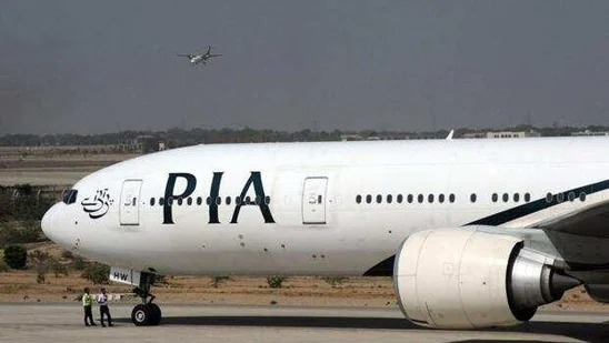 Pakistan Airlines flight attendant lands in Toronto, then disappears