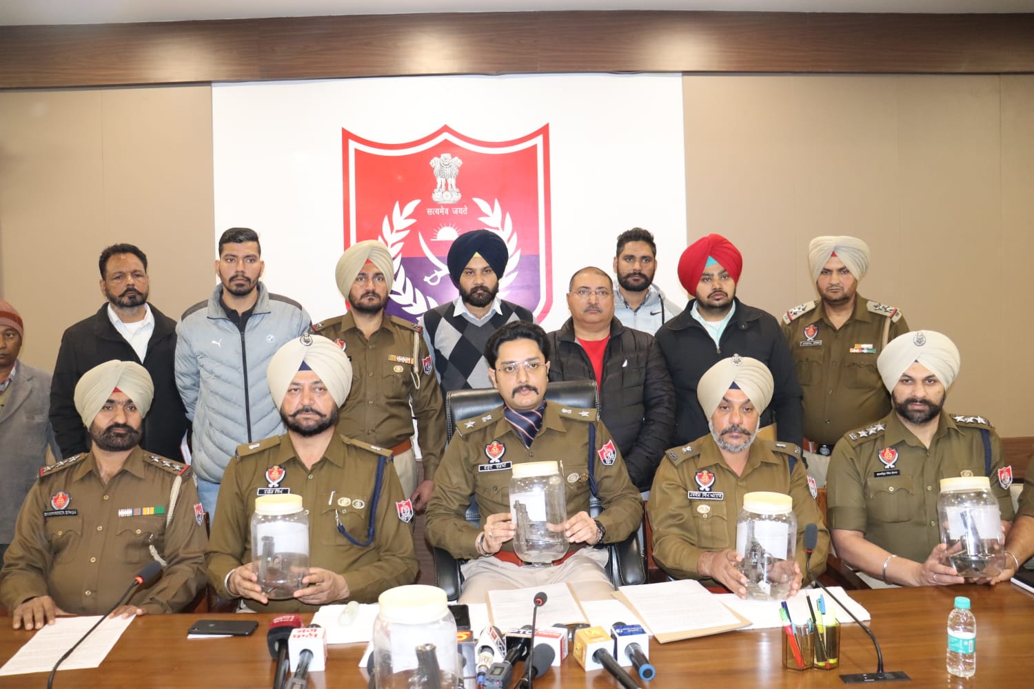 Patiala: Close associate of Gangsters arrested,5 Weapons recovered
