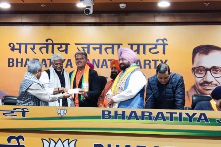 Former cricketer Dinesh Mongia joins BJP