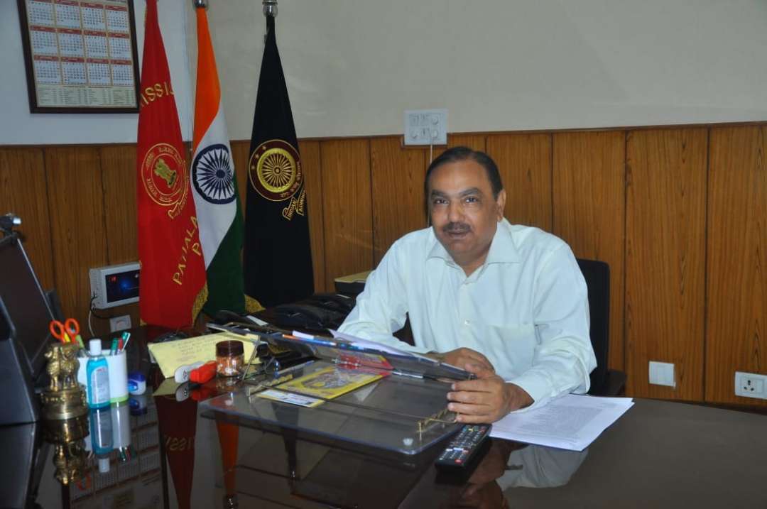 Divisional Commissioner Chander Gaind issues new directions for solving people's problems
