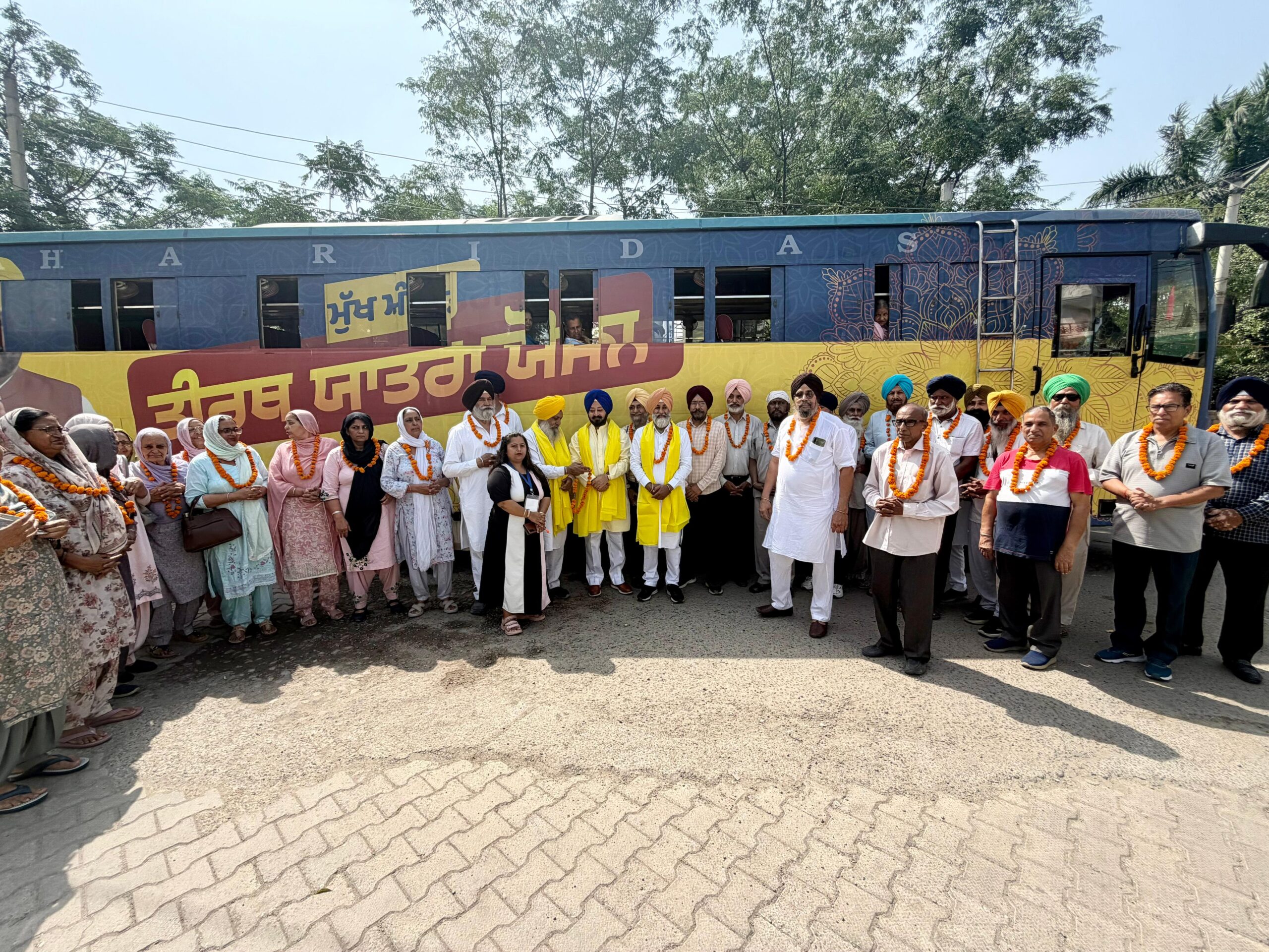 Patiala News: ਵਿਧਾਇਕ ਅਜੀਤਪਾਲ ਸਿੰਘ ਕੋਹਲੀ ਵੱਲੋਂ ਖੇੜੀ ਗੁਜਰਾਂ ਤੋਂ ਤੀਰਥ ਯਾਤਰੀਆਂ ਦੀ ਬੱਸ ਰਵਾਨਾ