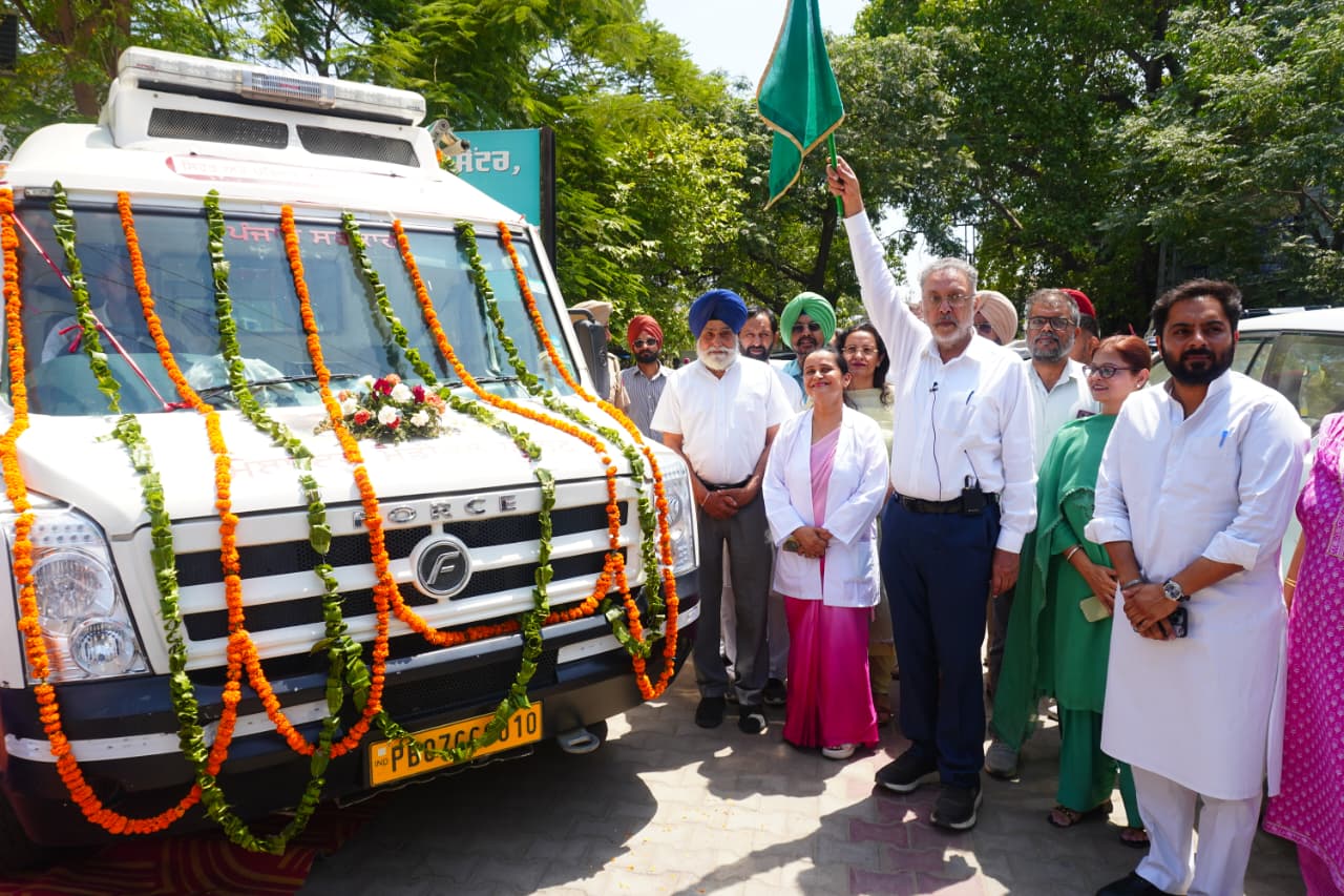Patiala News: ਡਾ ਬਲਬੀਰ ਸਿੰਘ ਵੱਲੋਂ ਮੋਬਾਈਲ ਮੈਡੀਕਲ ਯੂਨਿਟ ਦੀ ਸ਼ੁਰੂਆਤ
