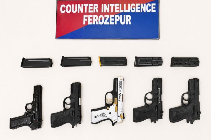 Punjab News: WEAPON SUPPLIER HELD WITH 5 GLOCK PISTOLS IN FEROZEPUR