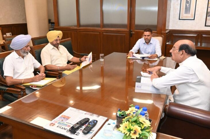 Punjab News: Cabinet Minister Mohinder Bhagat reviews PESCO, directs officers to expand employment opportunities for ex-servicemen across state