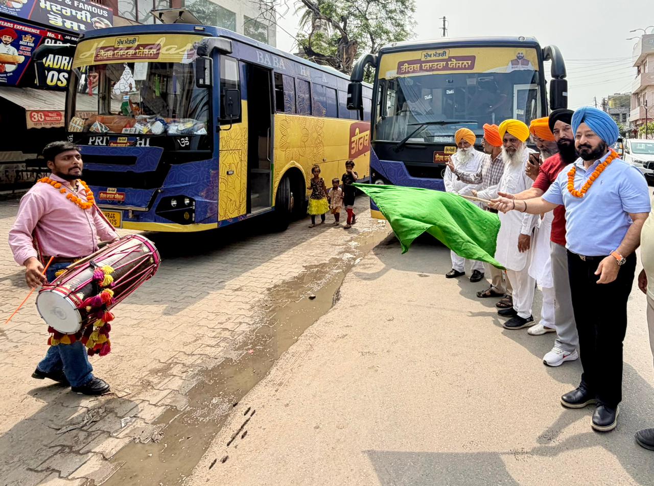 Patiala News: ਵਿਧਾਇਕ ਅਜੀਤਪਾਲ ਸਿੰਘ ਕੋਹਲੀ ਵੱਲੋਂ ਵਾਰਡ ਨੰ:46 ਤੋਂ ਸ਼ਰਧਾਲੂਆਂ ਦੀ ਬੱਸ ਰਵਾਨਾ