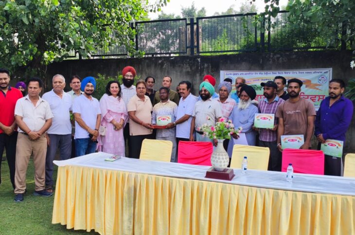 Patiala News: ਵਾਤਾਵਰਨ ਸੰਭਾਲਣ ਲਈ ਹੰਭਲਾ ਮਾਰਨ ਦੀ ਲੋੜ,ਪੋਦਿਆ ਤੋ ਬਗੈਰ ਮਨੁੱਖੀ ਜੀਵਨ ਅਧੂਰਾ -ਮੇਅਰ ਕੁੰਦਨ ਗੋਗੀਆ - ਵਾਤਾਵਰਣ ਪ੍ਰੇਮੀਆਂ ਨੇ ਮਿਲ ਕੇ ਮਨਾਇਆ ਵਿਸ਼ਵ ਵਾਤਾਵਰਣ ਦਿਵਸ