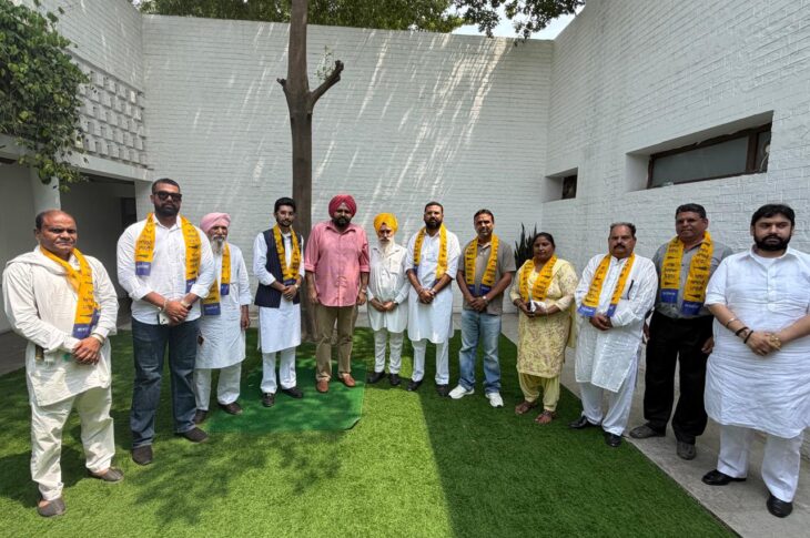 Punjab News: AAP' Delivers Major Blow to Akali Dal and BJP in Jalandhar; Several Senior Leaders Join AAP