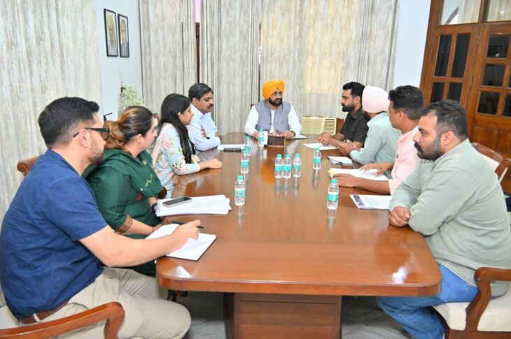Punjab News: Tarunpreet Singh Sond holds dialogue with MGNREGA Union; assures time-bound resolution of demands