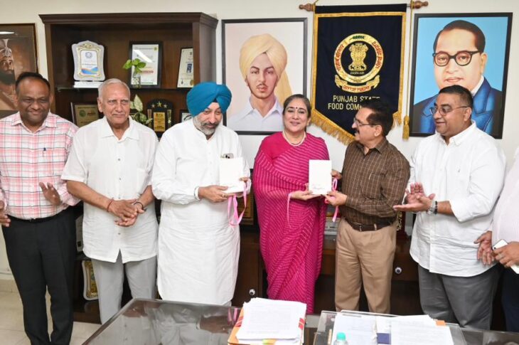 Punjab News: A Mother’s Heart and Soul come alive on Paper: Ravee Pandher’s ‘Letters to My Daughters’ released by PSFC Chairman Bal Mukand Sharma