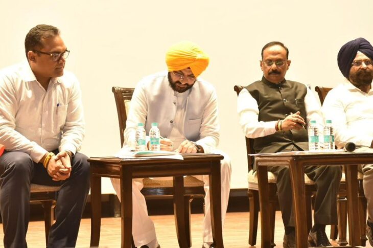 Punjab News: Retired IAS Officer Sanjay Gupta Assumes Charge as Chairperson of Punjab State Electricity Regulatory Commission