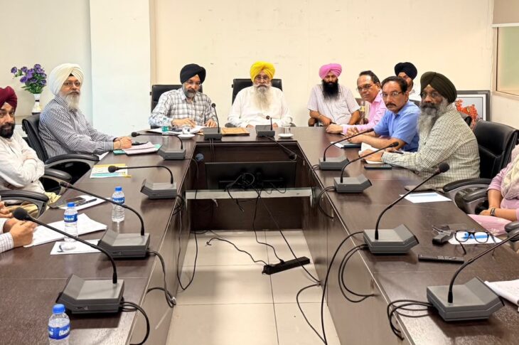 Punjab News: Zero tolerance for Delay, Absenteeism & Negligence in Animal Healthcare: Gurmeet Khudian to Veterinary Staff