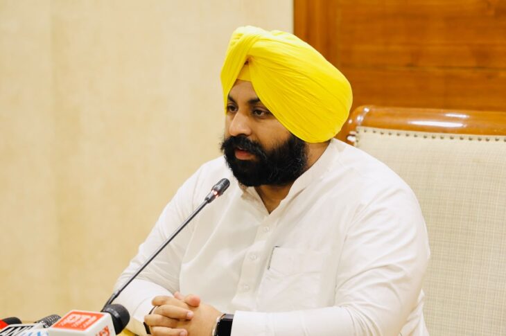 Punjab News:Bhagwant Mann Govt Fulfils Commitment to Safai Sevaks & Sewermen; 3-Year Outsourced Workers to Get Direct Contracts: Harjot Singh Bains
