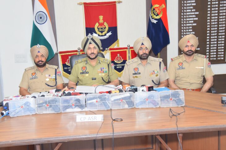Punjab News: DE-ADDICTION CENTRE OWNER AMONG TWO HELD WITH 7 SOPHISTICATED PISTOLS IN AMRITSAR