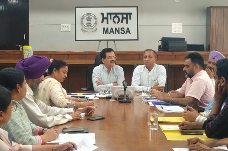 Punjab News: CHAIRMAN PUNJAB STATE FOOD COMMISSION BAL MUKAND SHARMA REVIEWS RATION DEPOTS, ANGANWADI CENTRES AND MID-DAY MEAL IMPLEMENTATION IN MANSA   