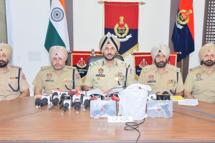 Punjab News:FOUR LINKED TO CROSS-BORDER DRUG AND ARMS SMUGGLING NETWORK HELD IN AMRITSAR; 5.5KG HEROIN, TWO PISTOLS RECOVERED  