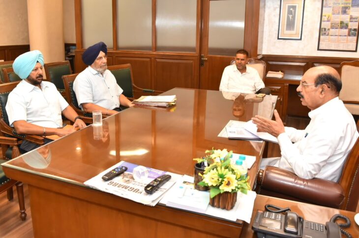 Punjab News:Mohinder Bhagat Chairs Review Meeting to Ensure Welfare of Ex-Servicemen