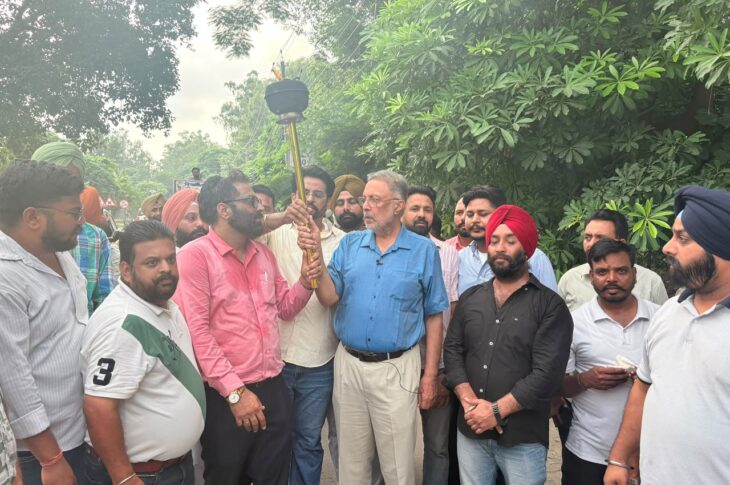 Patiala News:Dr. Balbir Singh gives a grand welcome to the torch of "Sports is the homeland of Punjab