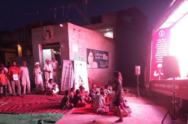 Patiala News:Special documentary of Sri Guru Ravidas Ji shown in villages Banwala, Tambuala, Drauli and Kalwanu of Samana block