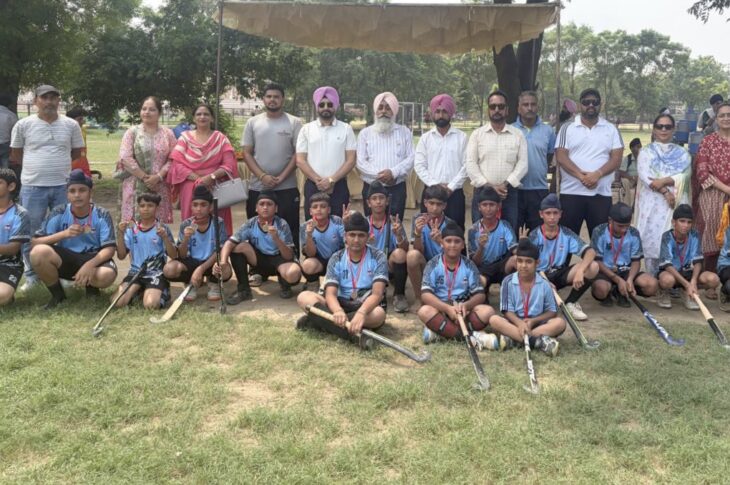 Patiala News:Boys' hockey competitions were held in the district school tournament.