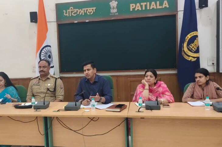 Patiala News:15 ਅਗਸਤ ਮੌਕੇ ਐਵਾਰਡਾਂ ਲਈ ਫਾਰਮ 10 ਅਗਸਤ ਤੱਕ ਜਮ੍ਹਾਂ ਕਰਵਾਉਣ ਦੇ ਨਿਰਦੇਸ਼* - *ਡਾ ਹਿਮਾਂਸ਼ੂ ਅਗਰਵਾਲ