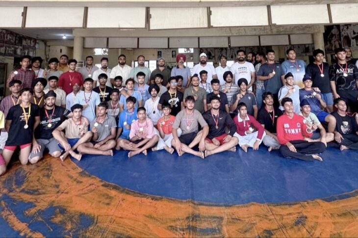 Patiala News:Boys' Greco-Roman wrestling competitions were held in the 70th District School Games.