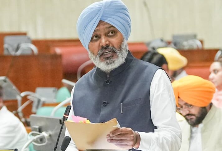 Punjab News:Punjab Passes Landmark Legislation to Secure Future of Thousands of Outsourced Workers