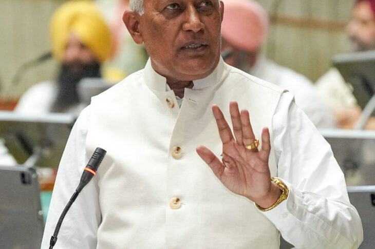 Punjab News:PUNJAB GOVT ENSURES CANAL WATER REACHES TAIL-END AREAS OF ABOHAR AND BALLUANA: BARINDER KUMAR GOYAL