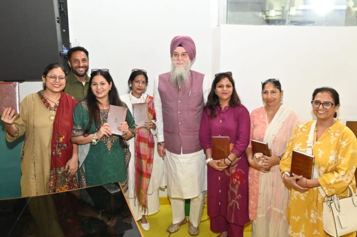 Punjab News:Punjab Vidhan Sabha Speaker Kultar Singh Sandhwan Interacts With School Students; Urges Them To Understand Politics And Set Clear Life Goals