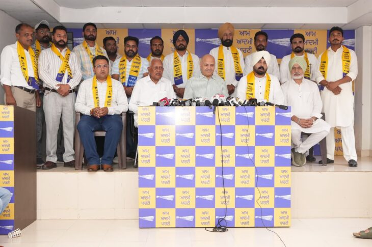 Punjab News:Major Setback for Congress in Sangrur as Senior Leaders and Prominent Workers Join Aam Aadmi Party