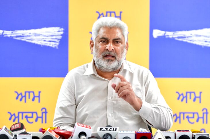 Punjab News:BJP Misusing ED, CBI and Election Commission to Intimidate Opposition; Punjab Will Never Bow to Politics of Fear: Lalchand Kataruchak