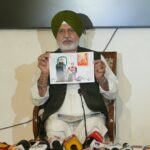 Punjab News:AAP hits back at Akalis, Baltej Pannu shows pictures of Amardeep Grewal with senior BJP leaders and Gurmeet Chahal with Akalis