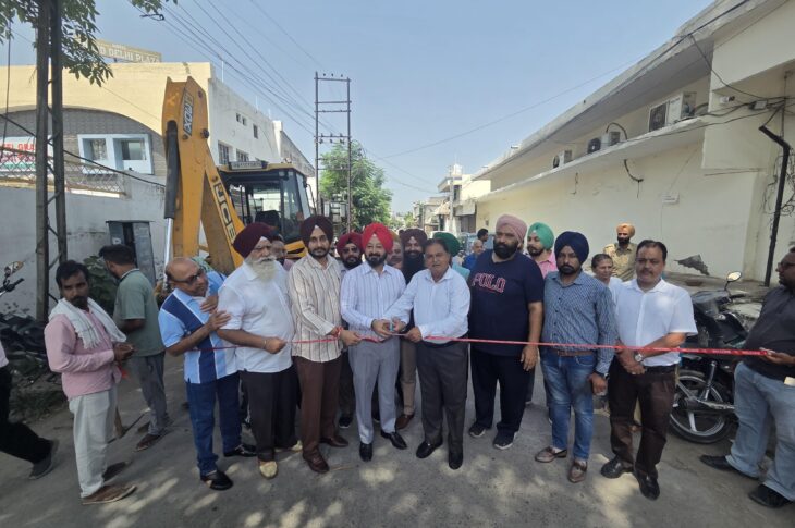Patiala News:MLA Ajitpal Kohli inaugurates road worth Rs 50 lakhs at Delight Colony