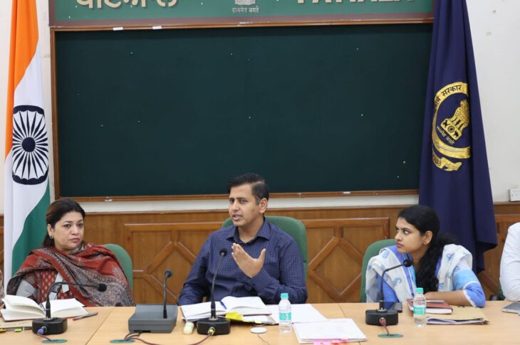 Patiala News:DC issues 24x7 WhatsApp helpline for civic complaints in Patiala
