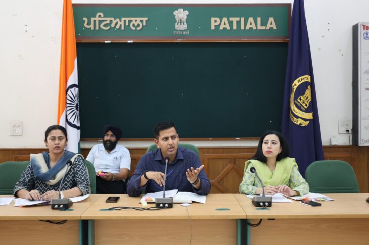 Patiala News:Every grain of paddy sown in Punjab's fields will be purchased, strict action will be taken against bringing paddy from outside - Dr. Himanshu Agarwal