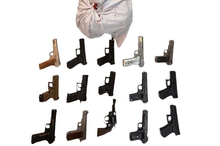 Punjab News:TWO LINKED TO CROSS BORDER SMUGGLING MODULE HELD WITH 15 PISTOLS, 5KG HEROIN IN AMRITSAR