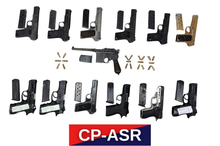Punjab News:EIGHT LINKED TO ILLEGAL ARMS SUPPLY NETWORKS HELD WITH 13 PISTOLS IN AMRITSAR