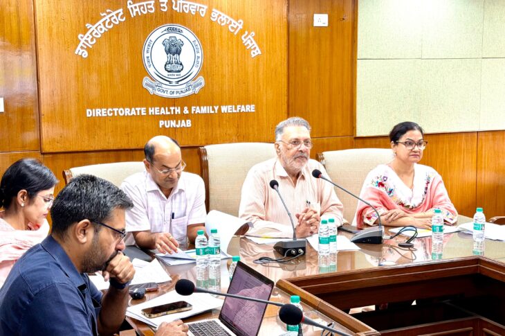 Punjab News:PUNJAB HEALTH MINISTER CHAIRS HIGH-LEVEL REVIEW MEETING ON PREVENTION AND CONTROL OF VECTOR-BORNE AND WATER-BORNE DISEASES