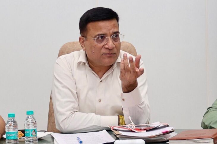 Patiala News:SIR's Roll Observer Divisional Commissioner Vinay Bublani will visit the offices of Electoral Registration Officers in the Assembly constituencies on September 8 and 11.
