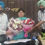 Patiala News:Principal Vijay Kapoor honored on arrival in Patiala
