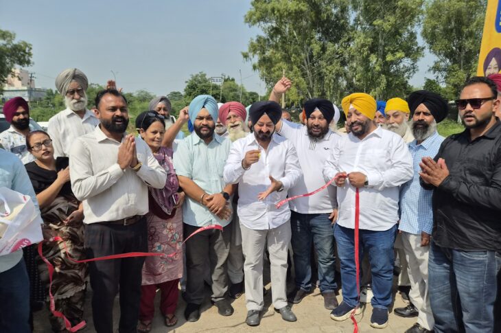 Patiala News:MLA Ajitpal Singh Kohli inaugurated the road construction work at Gurdwara Brahm Giani Bhai Jassa Singh Ji