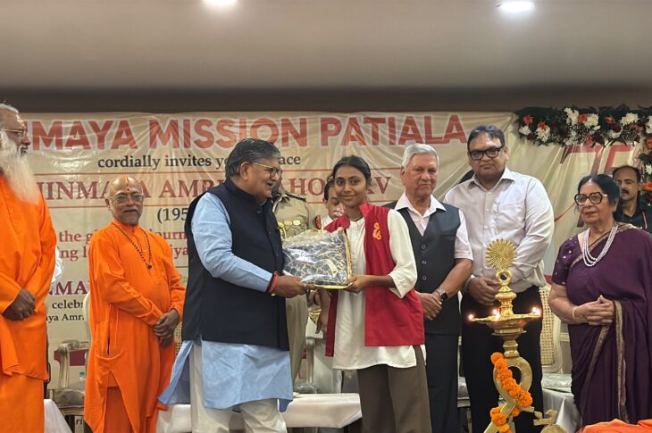 Patiala News:Punjab Governor Welcomes Chinmaya Amrit Vahini