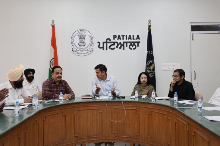 Patiala News:DC provides hard and soft copies of final voter lists