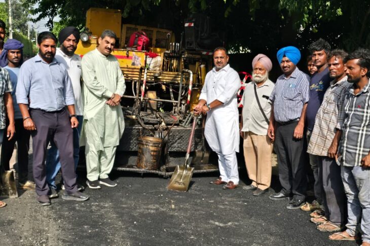 Patiala News:Road construction work in full swing in Ward No. 38 — Harpal Juneja