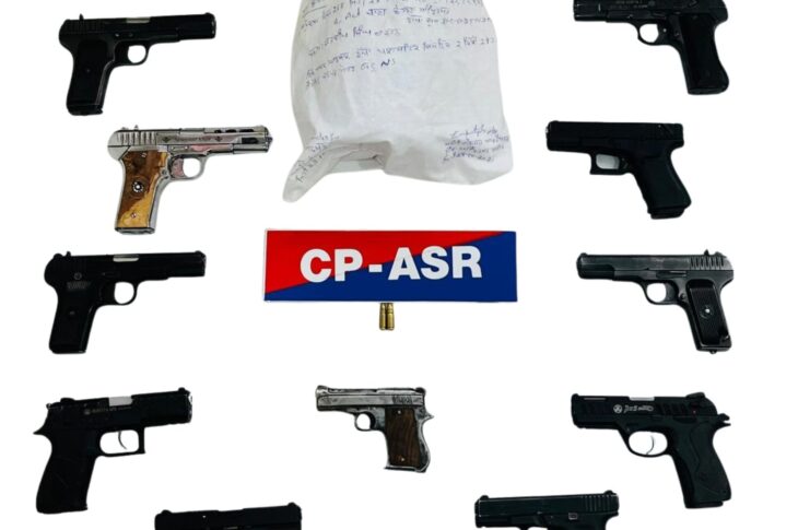 Punjab News:EIGHT LINKED TO DRUG TRAFFICKING AND ILLEGAL WEAPONS SUPPLY NETWORKS HELD WITH 11 PISTOLS, 2.2KG HEROIN