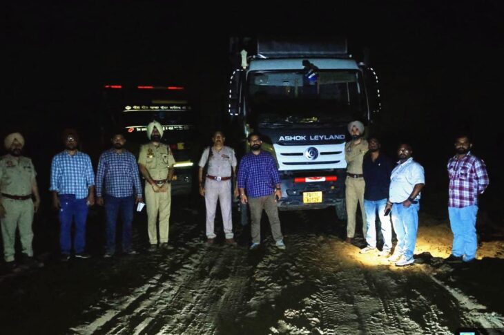 Punjab News:MINING DEPT CRACKS DOWN ON ILLEGAL MINING IN FOUR OPERATIONS ACROSS PUNJAB, SEIZES HEAVY MACHINERY AND VEHICLES