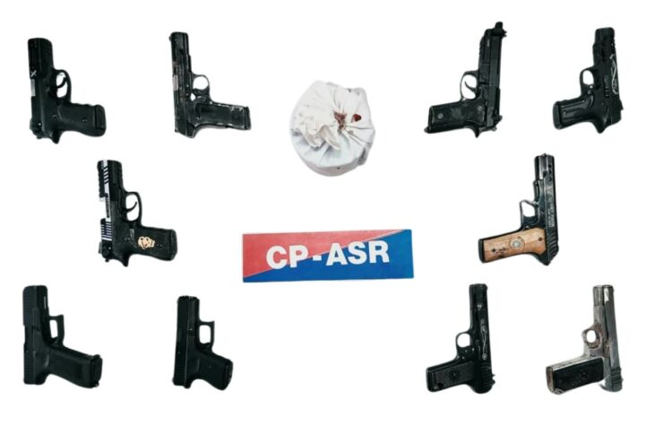 Punjab News: THREE LINKED TO DRUG TRAFFICKING AND ILLEGAL ARMS SMUGGLING NETWORK HELD WITH 10 PISTOLS, 1KG HEROIN