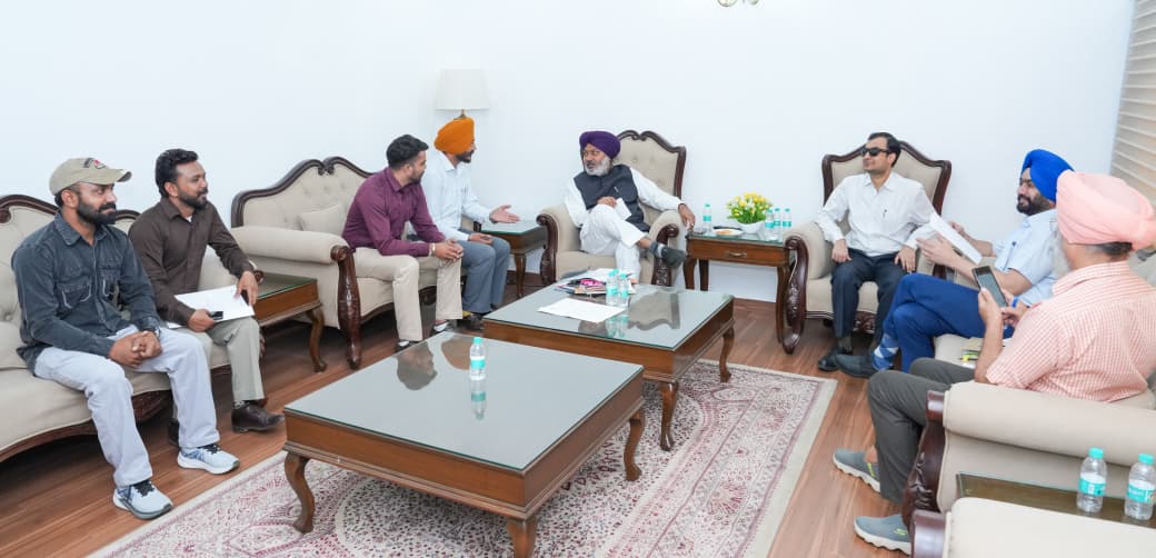 Bhagwant Mann Govt Resolves Pay Parity Issues Demand of 180 ETT TET Pass Teachers: Harpal Singh Cheema* *Finance Minister Harpal Singh Cheema Personally Hands Over Official Orders* *Harpal Singh Cheema Assures Teacher Unions of Fair, Time-Bound Action on Recruitment, Pay & Service Issues* CHANDIGARH; 21st October 2026: Reaffirming the Bhagwant Mann government’s steadfast commitment to addressing the genuine concerns of employees, Finance Minister Harpal Singh Cheema, who also heads the Cabinet Sub-Committee constituted to resolve employees’ issues, announced on Wednesday that the Education Department has issued an official order resolving pay parity and other service matters of the 180 ETT (Elementary Teacher Training) TET (Teacher Eligibility Test) Pass Adhiyapak Union. Minister Harpal Singh Cheema personally handed over a copy of the formal directive to representatives of the union. The order, issued by the Directorate of School Education (Elementary), approves the fixation of salaries in accordance with Finance Department instructions and relevant judicial precedents, while also noting that an inquiry officer, former Additional District and Sessions Judge has been assigned to probe matters regarding financial benefits and appointment parity dating back to 2016 so further steps can be determined. Following this key development, the Finance Minister held an extensive series of meetings with several representative unions and fronts from the Education Department to examine their memorandums and expedite resolutions. Minister Harpal Singh Cheema listened attentively to the delegations, assuring them that the Cabinet Sub-Committee is actively processing genuine demands and working in close coordination with concerned departments to resolve all outstanding matters in a fair and time-bound manner. During the discussions, the ETT TET Pass Berozgar Adhiyapak Union (Punjab) raised the urgent need to advertise and fill vacant ETT cadre posts across the state education department. The Berozgar B.Ed. TET Pass Adhiyapak Union, Punjab urged the government to address recruitment requirements and resolve pending cadre considerations. The Berozgar Special Educator Front Punjab called for concluding recruitment drives to fill remaining posts. Furthermore, the Special Cadre Adhiyapak Front, Punjab submitted representations seeking regular pay scale implementations, service rules, leave benefits, and promotion channels for contractual and special cadre teachers. The ETT 2364 Berozgar Adhiyapak Union, Punjab demanded the release of remaining waiting lists and station allocation or transfer opportunities for selected candidates. Representation from the NSQF Vocational Teachers Front (Punjab) centered on bringing vocational teachers out of private company contracts to absorb them directly under the department on regular norms. The Berozgar Librarian Front, Punjab urged the administration to release advertisements for school librarian vacancies to address acute shortages in government schools. Representatives from Lecturer Bharti Punjab (Lecturer Recruitment 1067) requested the scheduling and conduct of exams for the remaining five subjects to finalise the recruitment process. Additionally, the ETT TET Pass 5994 Backlog Adhiyapak Union Punjab pressed for the swift distribution of appointment letters to remaining candidates and the de-reservation and filling of pending backlog posts. Meanwhile, representatives of the B.Ed. TET Pass Berozgar Adhiyapak Union, Murh Bahal Kachhe Adhiyapak Union, and Berozgar PSTET Pass Art and Craft Sangharsh Union also discussed their issues and concerns during separate meetings with the Finance Minister.