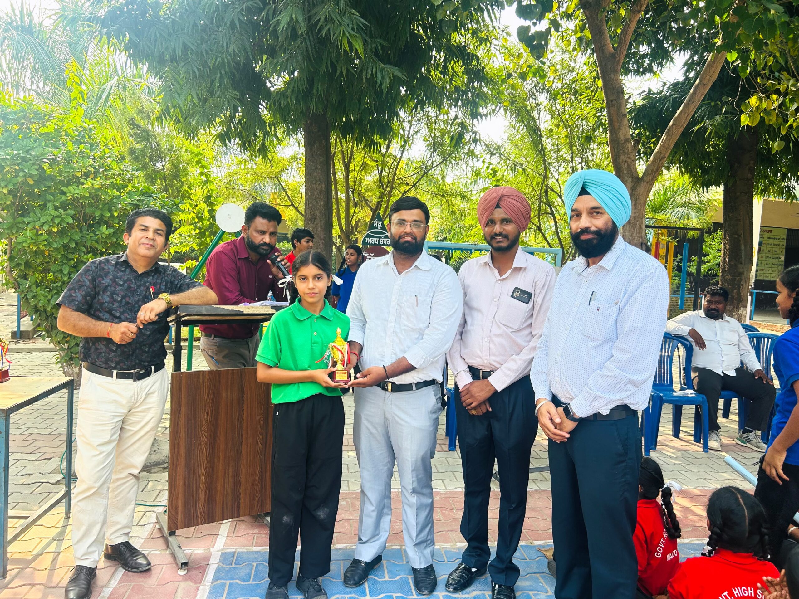 Patiala News:Awareness activity on stubble management conducted at Government High School Mandoli